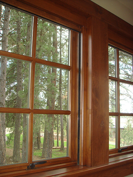 Incognito 1® Wood Trimmed Window Screens